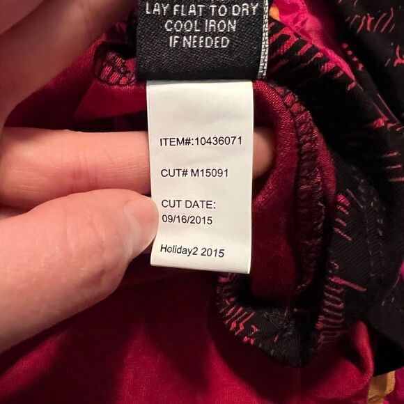 Torrid patterned v neck faux wrap dress - Picture 8 of 13